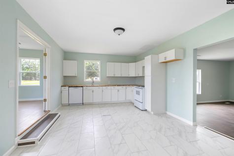 4522 Stagecoach Road Effingham SC 29541