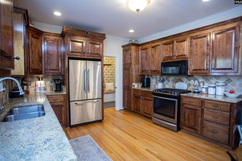 384 Bloomsbury Circle Camden SC 29020-0000
