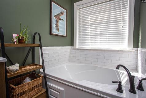 384 Bloomsbury Circle Camden SC 29020-0000