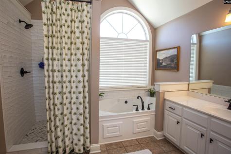 384 Bloomsbury Circle Camden SC 29020-0000