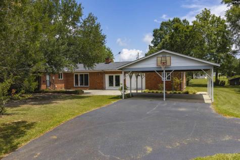 1358 Yarborough Road Saluda SC 29138