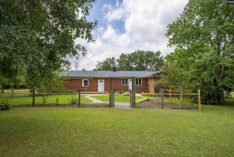1358 Yarborough Road Saluda SC 29138