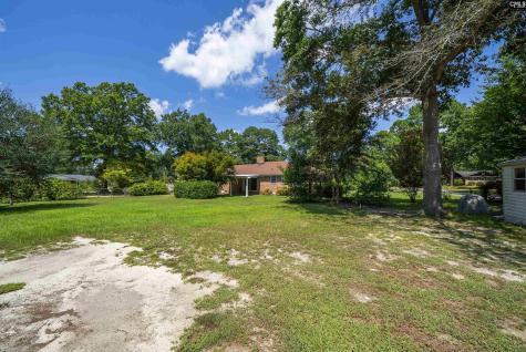 1301 Sand Oak Drive Lugoff SC 29078