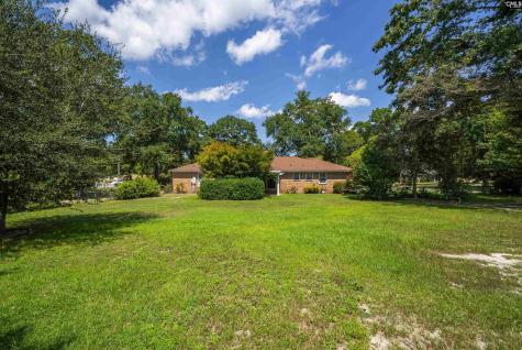 1301 Sand Oak Drive Lugoff SC 29078