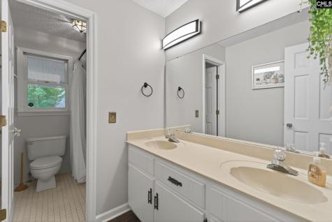 205 Tamwood Circle Cayce SC 29033