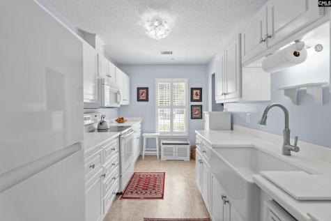130 Thorn Tree Lane Columbia SC 29212