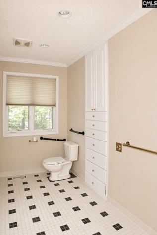 111 Lakeview Road Eastover SC 29044