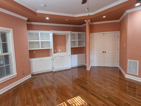 329 Garvey Circle Columbia SC 28203-9129