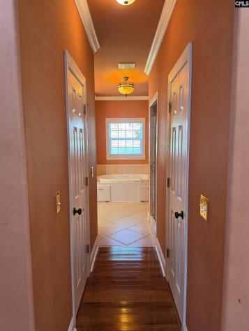 329 Garvey Circle Columbia SC 28203-9129