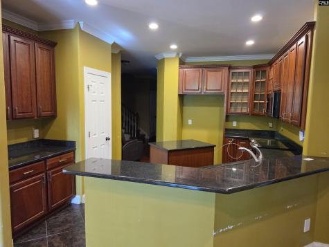 329 Garvey Circle Columbia SC 28203-9129