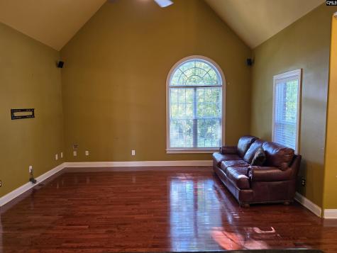 329 Garvey Circle Columbia SC 28203-9129