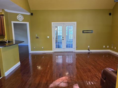 329 Garvey Circle Columbia SC 28203-9129