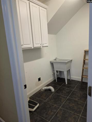 329 Garvey Circle Columbia SC 28203-9129