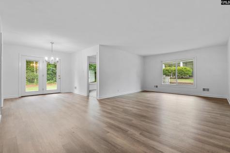 1811 Hobkirk Court Camden SC 29020
