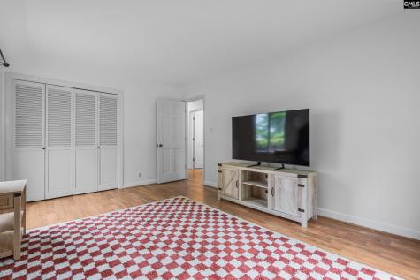1811 Hobkirk Court Camden SC 29020
