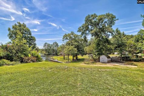 1060 Carolina Lane Leesville SC 29070