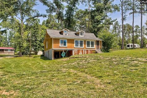 1060 Carolina Lane Leesville SC 29070