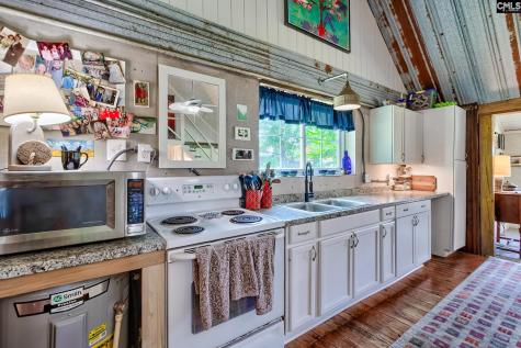 1060 Carolina Lane Leesville SC 29070