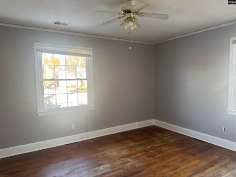 110 Harris Street Bishopville SC 29010