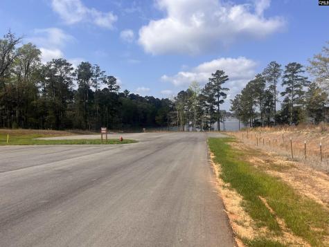 193 Lands End Lane Prosperity SC 29127