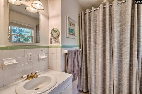 150 Timmerman Road Swansea SC 29160-8942