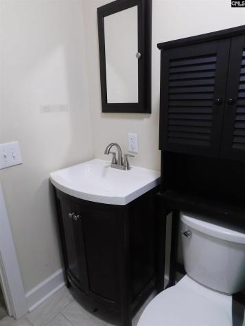 928 St Matthews Road Swansea SC 29160