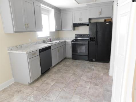 928 St Matthews Road Swansea SC 29160