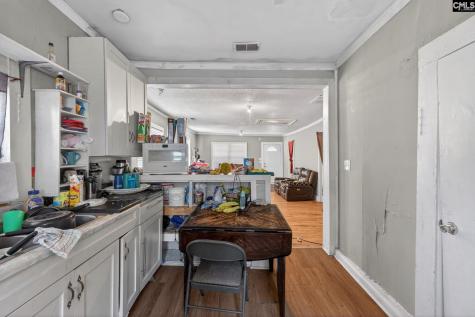 1002 Eastman Street Columbia SC 29203
