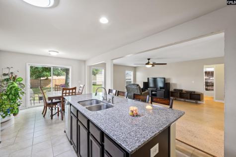123 Castlefield Drive Lexington SC 29073-6843