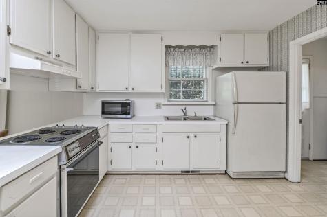 119 Pine Lane Cayce SC 29033