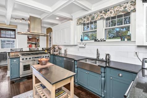 2145 Marion Street Columbia SC 29201