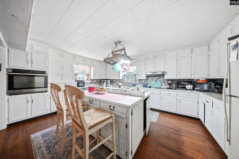 421 S Wheeler Avenue Prosperity SC 29127