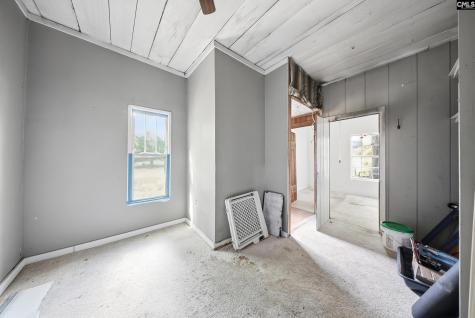 421 S Wheeler Avenue Prosperity SC 29127