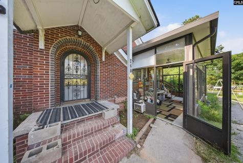 421 S Wheeler Avenue Prosperity SC 29127