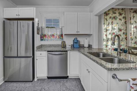 1020 Naples Avenue Cayce SC 29033