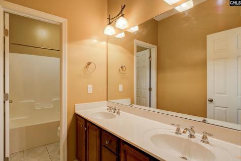 13 Maiden Court Camden SC 29020