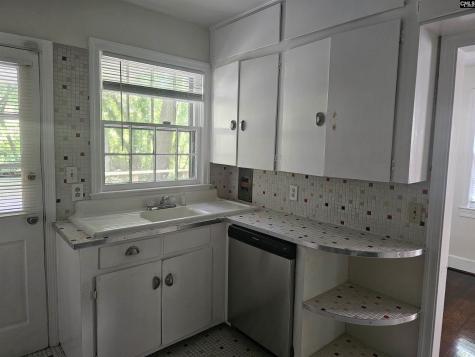 3947 Live Oak Street Columbia SC 29205