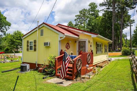 124 Landing Road Prosperity SC 29127