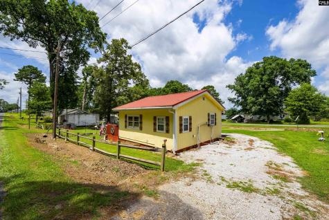 124 Landing Road Prosperity SC 29127