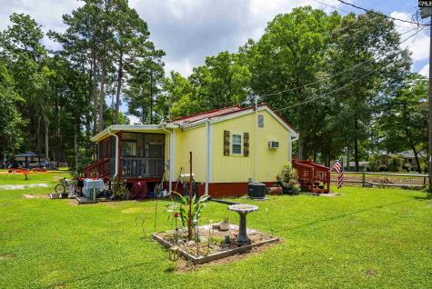 124 Landing Road Prosperity SC 29127