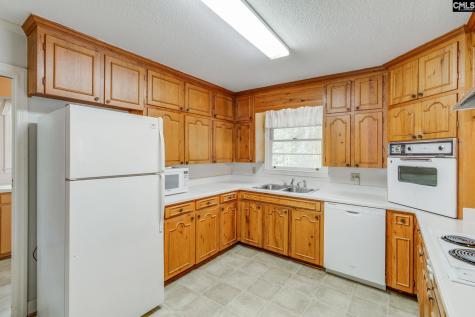 2119 East Lane Camden SC 29020