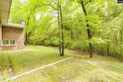 2119 East Lane Camden SC 29020