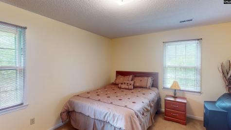633 Sykes Street Manning SC 29102