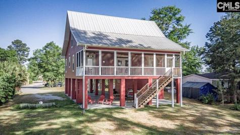 1296 Levi Street Manning SC 29102