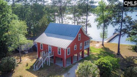 1296 Levi Street Manning SC 29102