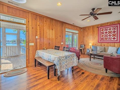1296 Levi Street Manning SC 29102