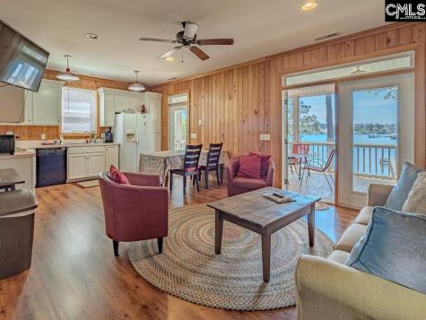1296 Levi Street Manning SC 29102