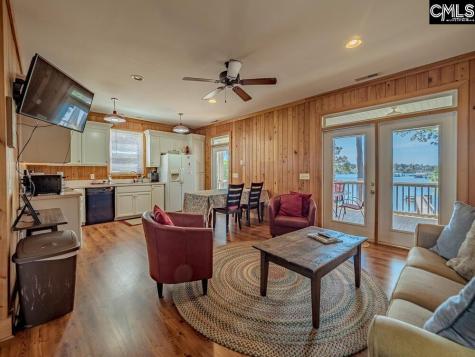 1296 Levi Street Manning SC 29102