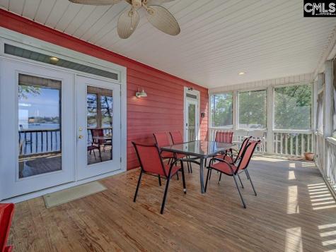 1296 Levi Street Manning SC 29102