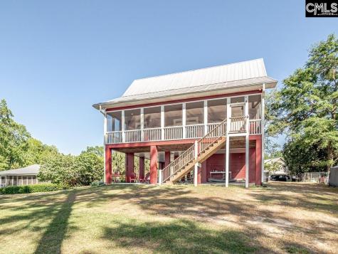 1296 Levi Street Manning SC 29102